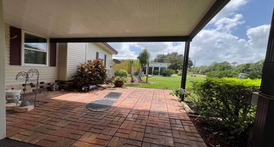 657 Buttonwood Dr., Sebring, Florida 33875, 3 Bedrooms Bedrooms, 10 Rooms Rooms,2 BathroomsBathrooms,Mobile/manufactured,For Sale,Buttonwood Dr.,11339871