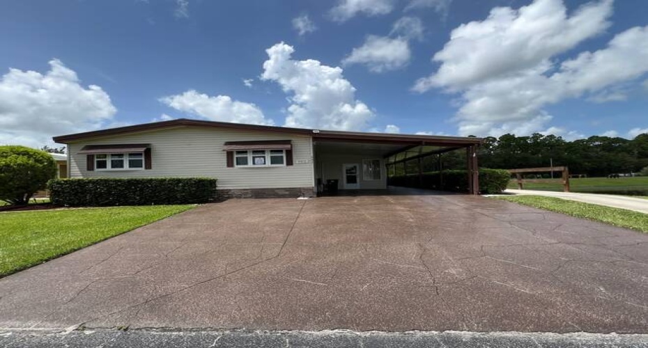 657 Buttonwood Dr., Sebring, Florida 33875, 3 Bedrooms Bedrooms, 10 Rooms Rooms,2 BathroomsBathrooms,Mobile/manufactured,For Sale,Buttonwood Dr.,11339871