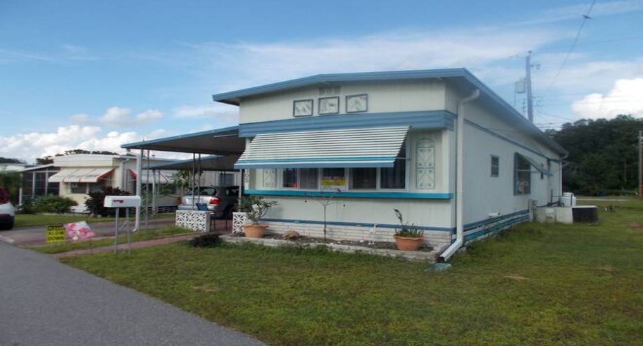 305 CARL AVENUE, LAKELAND, Florida 33815, 2 Bedrooms Bedrooms, 5 Rooms Rooms,1 BathroomBathrooms,Mobile/manufactured,For Sale,CARL AVENUE,11345139