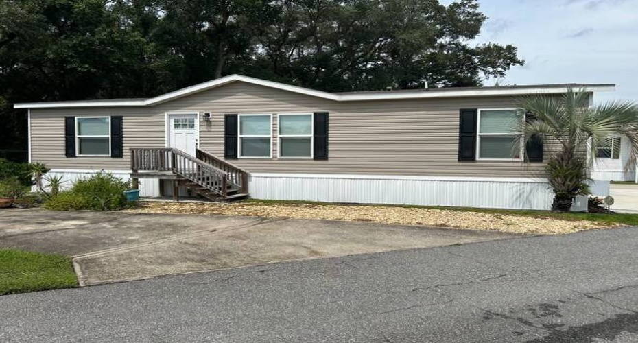 3710 Old Tampa Highway, Lakeland, Florida 33811, 3 Bedrooms Bedrooms, ,2 BathroomsBathrooms,Mobile/manufactured,For Sale,Old Tampa Highway,11334671