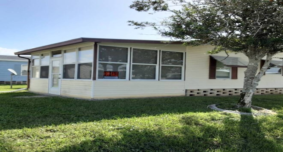 354 Birch Drive, Sebring, Florida 33875, 2 Bedrooms Bedrooms, 5 Rooms Rooms,2 BathroomsBathrooms,Mobile/manufactured,For Sale,Birch Drive,11359659