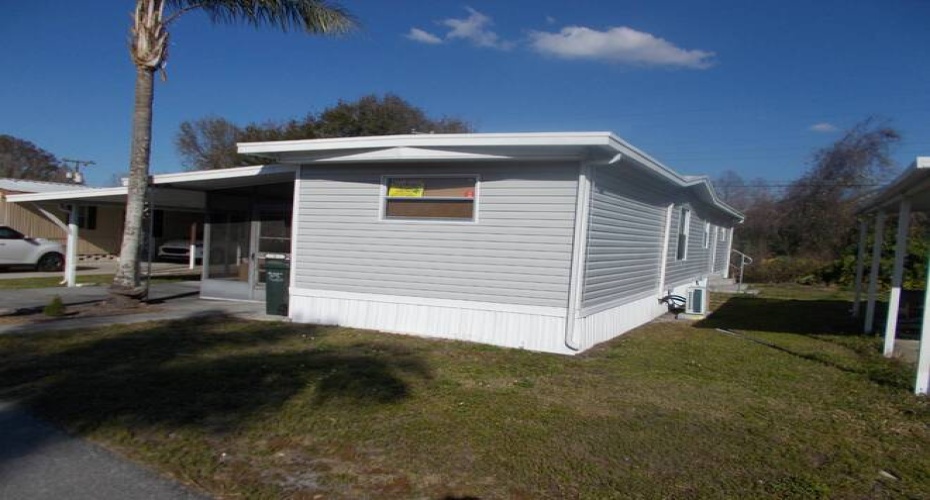 327 PEARLE AVE, LAKEAND, Florida 33815, 2 Bedrooms Bedrooms, 6 Rooms Rooms,1 BathroomBathrooms,Mobile/manufactured,For Sale,PEARLE AVE,11419938